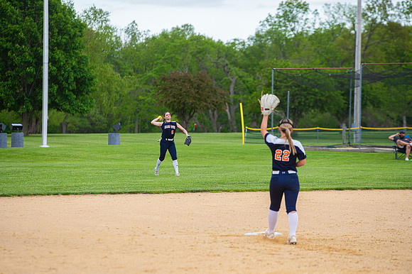 IW Varsity Softball-60
