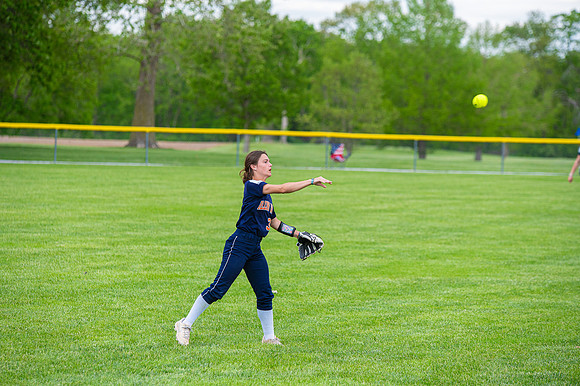IW Varsity Softball-63
