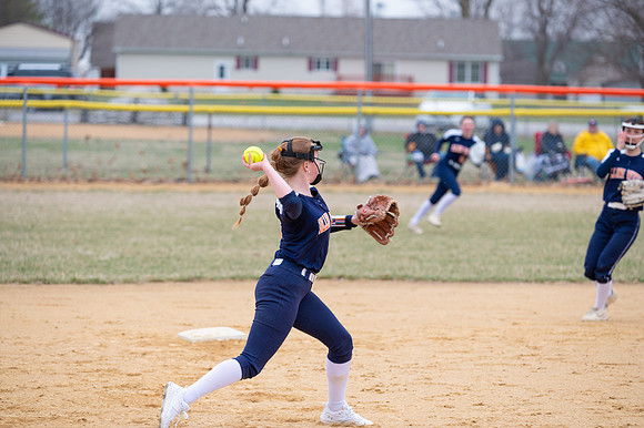2025 IW Varsity Softball-27