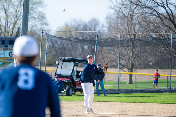 2025 IW Varsity Baseball-61