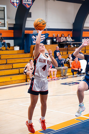 2025 IW Varsity Girls Basketball-82