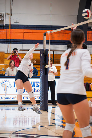 2024 IW Freshman Volleyball-38