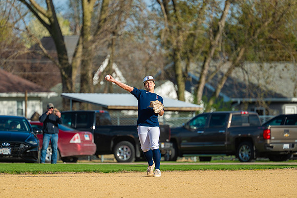 2025 IW Varsity Baseball-89