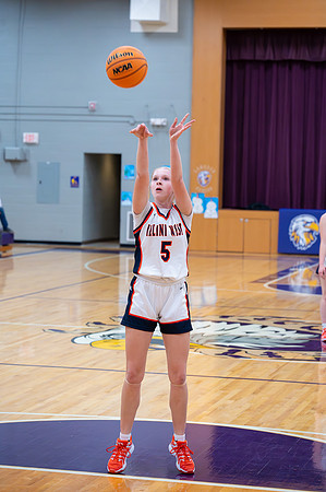 2025 IW Varsity Girls Basketball-27