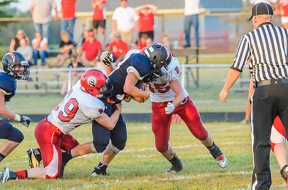 Leighton kept his legs driving and got a couple of extra yards!