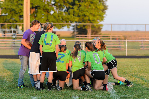 Last minute instructions from the coach