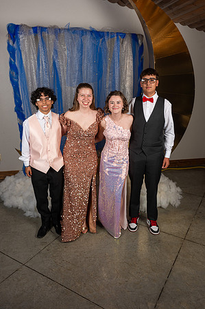 2024 IW Prom-33