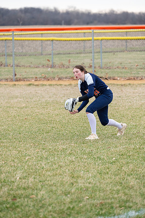2025 IW Varsity Softball-81