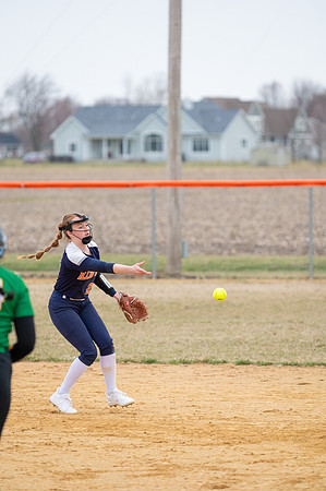 2025 IW Varsity Softball-83