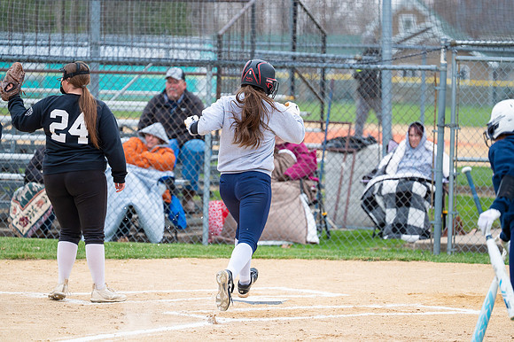 2025 IW Varsity Softball-105