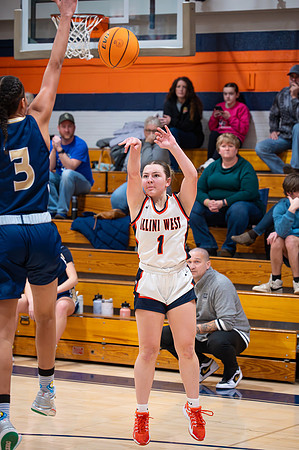 2025 IW Varsity Girls Basketball-54