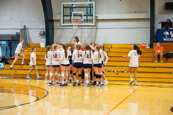 2022 Freshman Volleyball-2