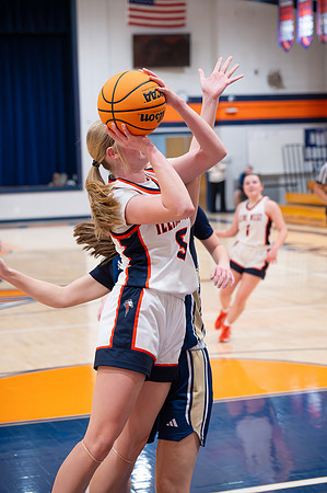 2025 IW Varsity Girls Basketball-60