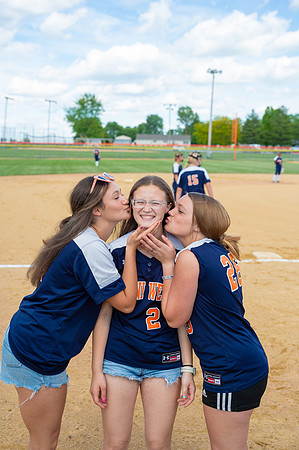 IW Varsity Softball-89
