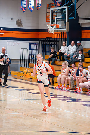 2025 IW Varsity Girls Basketball-58