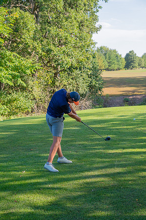 2024 IW Varsity Golf-29