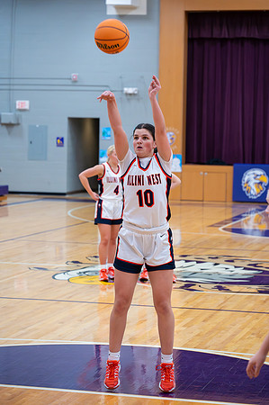 2025 IW Varsity Girls Basketball-16