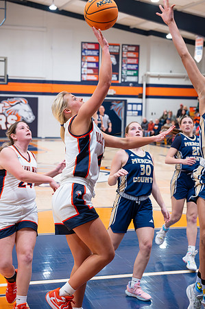 2025 IW Varsity Girls Basketball-68