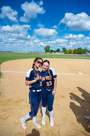 IW Varsity Softball-96