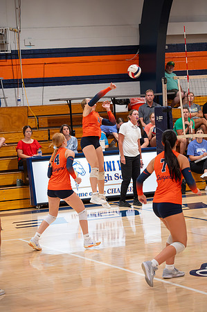 2024 IW Varsity Volleyball-12