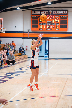 2025 IW Varsity Girls Basketball-65
