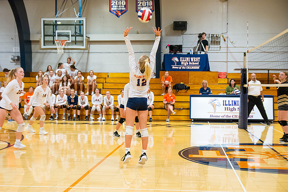 2022 Freshman Volleyball-9