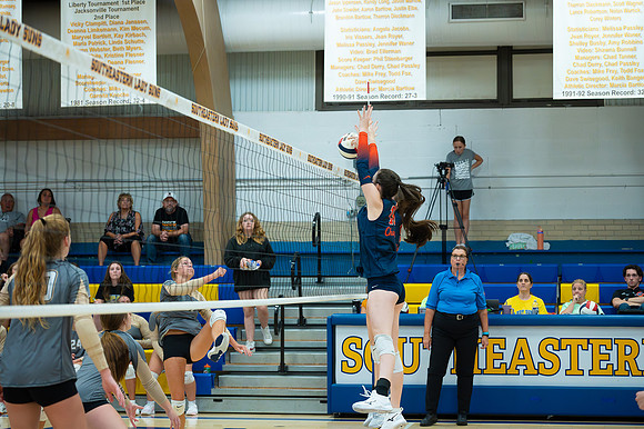2024 IW Varsity Volleyball-95