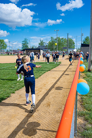 IW Varsity Softball-100