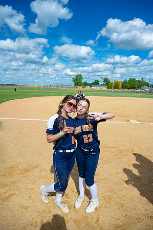 IW Varsity Softball-95